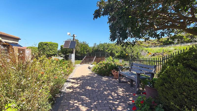 2 Bedroom Property for Sale in Hartenbos Western Cape